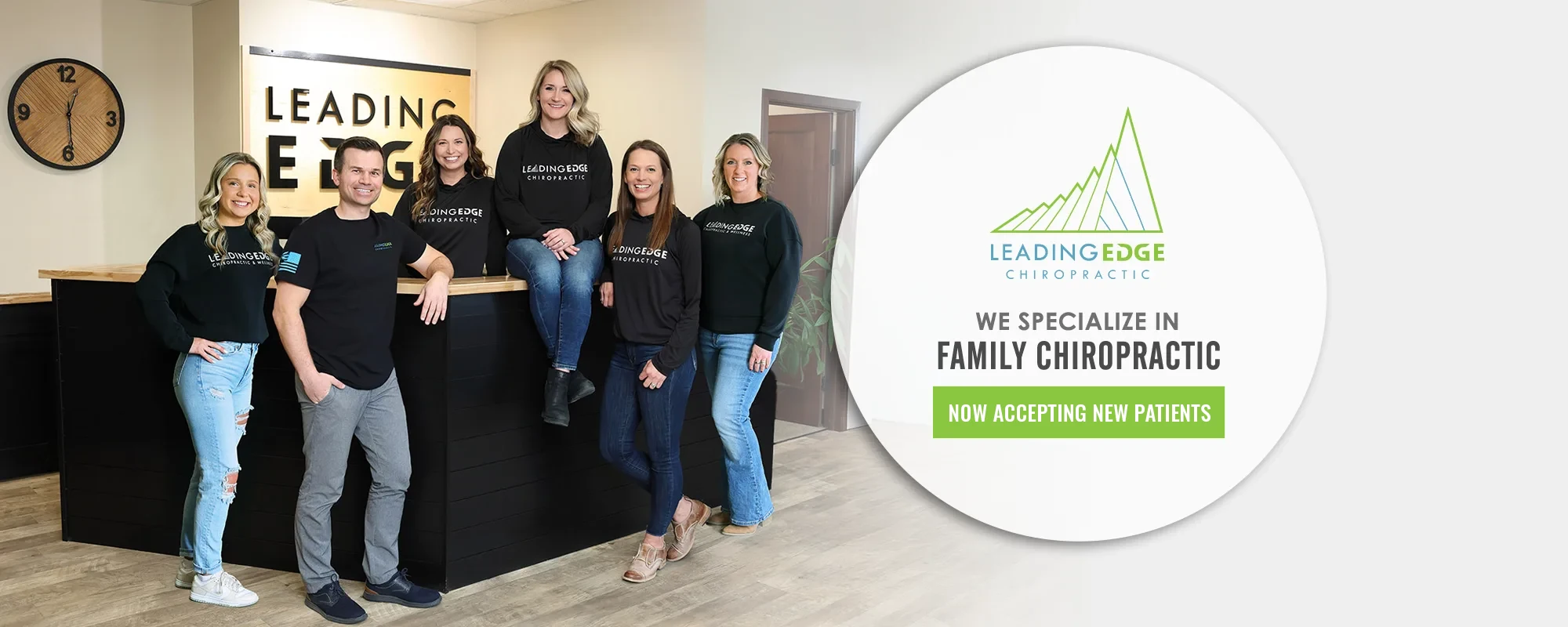 Chiropractor Holmen WI Kaitlyn Canar With Team